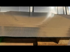 Panel de pantalla de alambre de cuña no obstruyente para aguas residuales